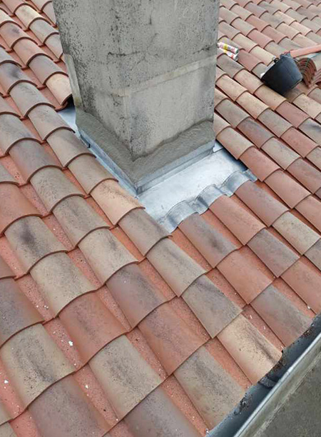Pro Toiture - Abergement de cheminées