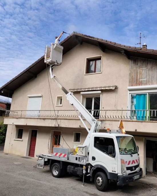 Diagnostic de toiture à Grenoble et en Isère Pro Toiture - Diagnostic de toiture à Grenoble et en Isère